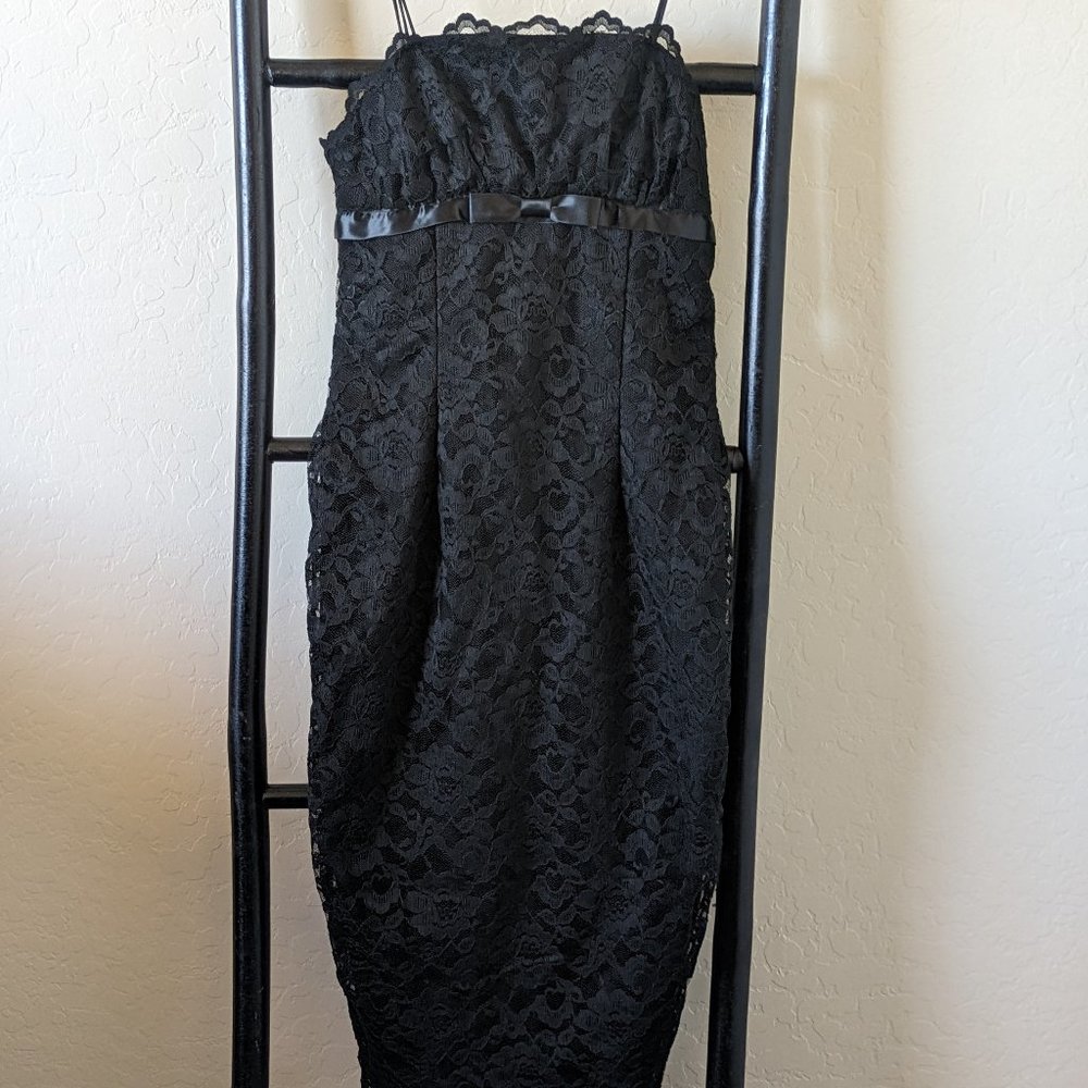 DIXIEFRIED Size Small Lace black Dress